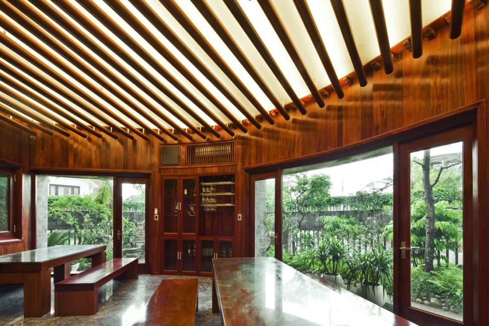 Stone House / Vo Trong Nghia Architects