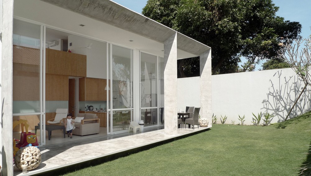IR House / SUB. Studio for visionary design