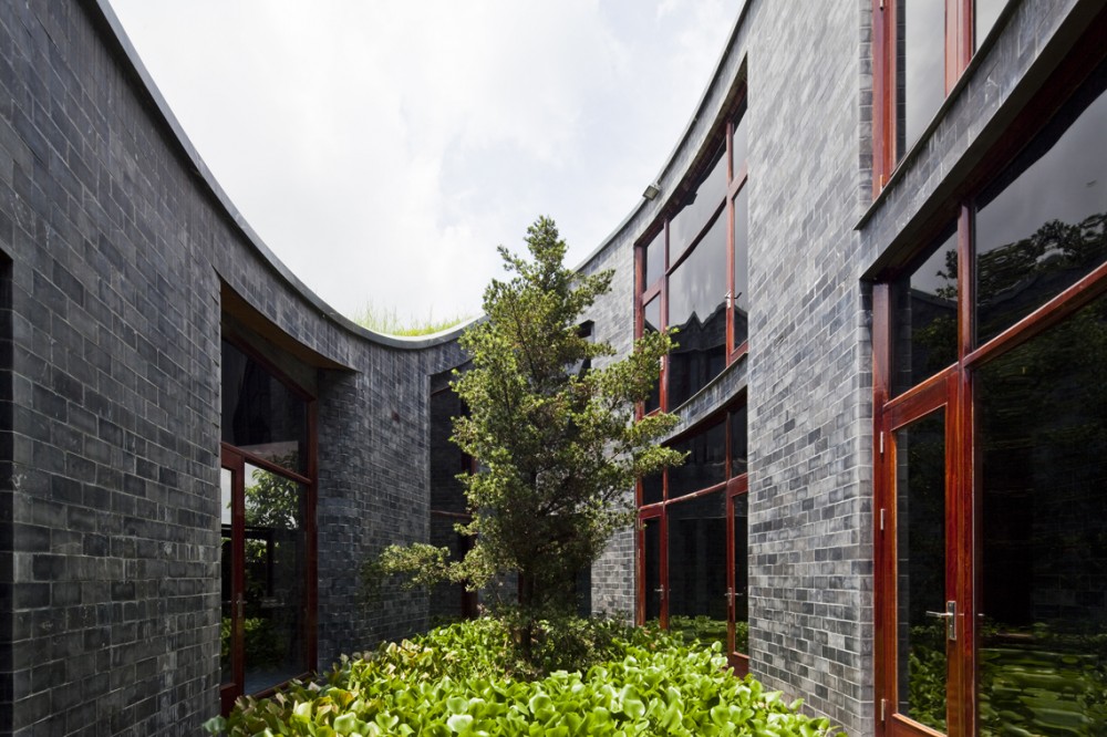 Stone House / Vo Trong Nghia Architects