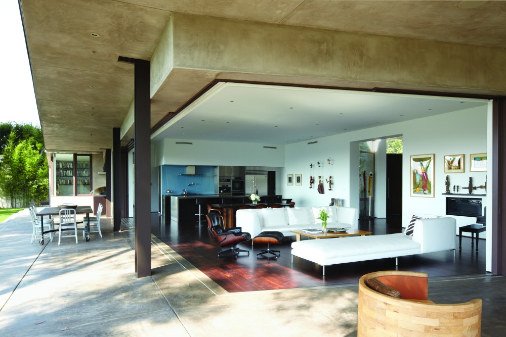 Mandeville Canyon Residence / Griffin Enright Architects