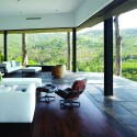 Mandeville Canyon Residence / Griffin Enright Architects Mandeville Canyon Residence / Griffin Enright Architects © Tim Street-Porter