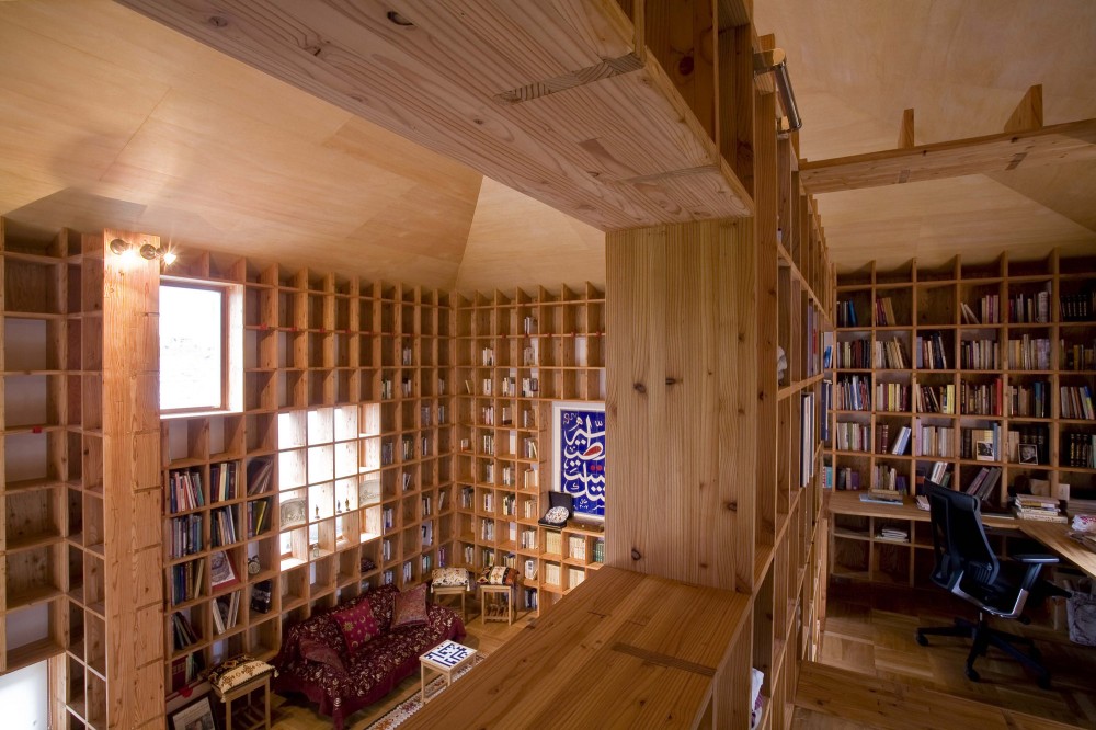 Shelf-Pod / Kazuya Morita Architecture Studio