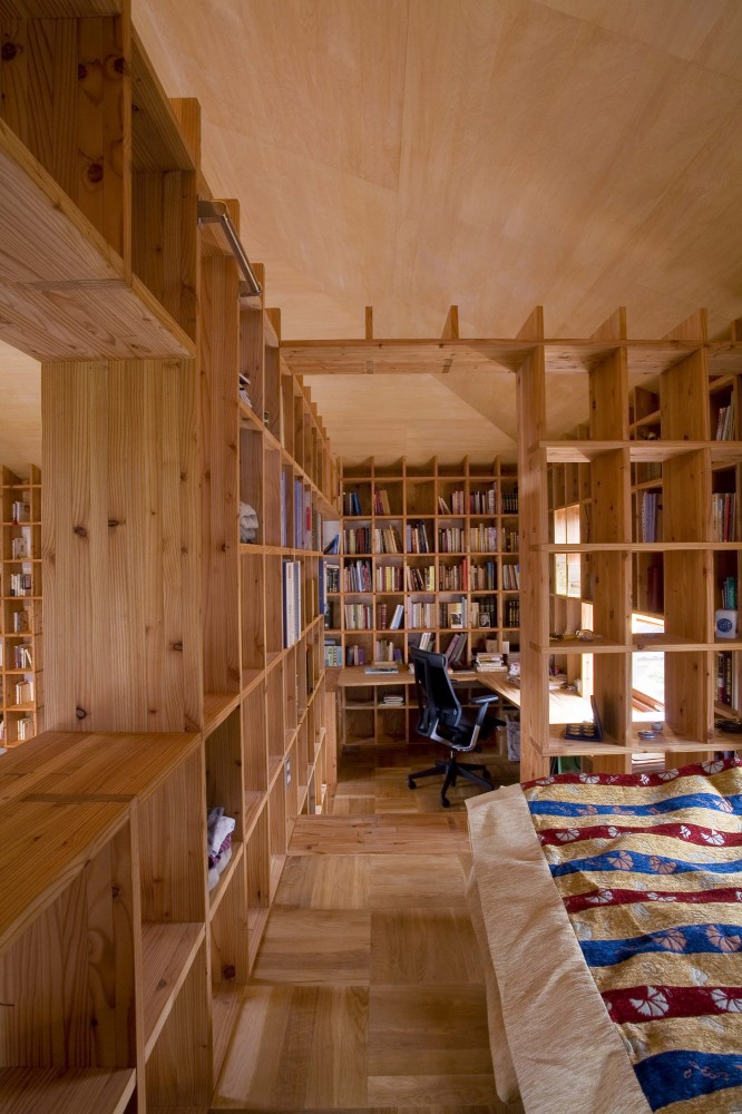 Shelf-Pod / Kazuya Morita Architecture Studio