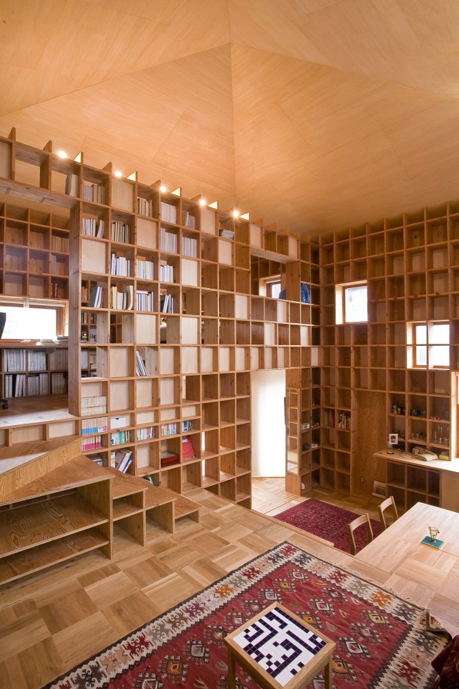 Shelf-Pod / Kazuya Morita Architecture Studio