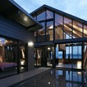 Villa SSK / Takeshi Hirobe Architects Villa SSK / Takeshi Hirobe Architects © Koichi Torimura