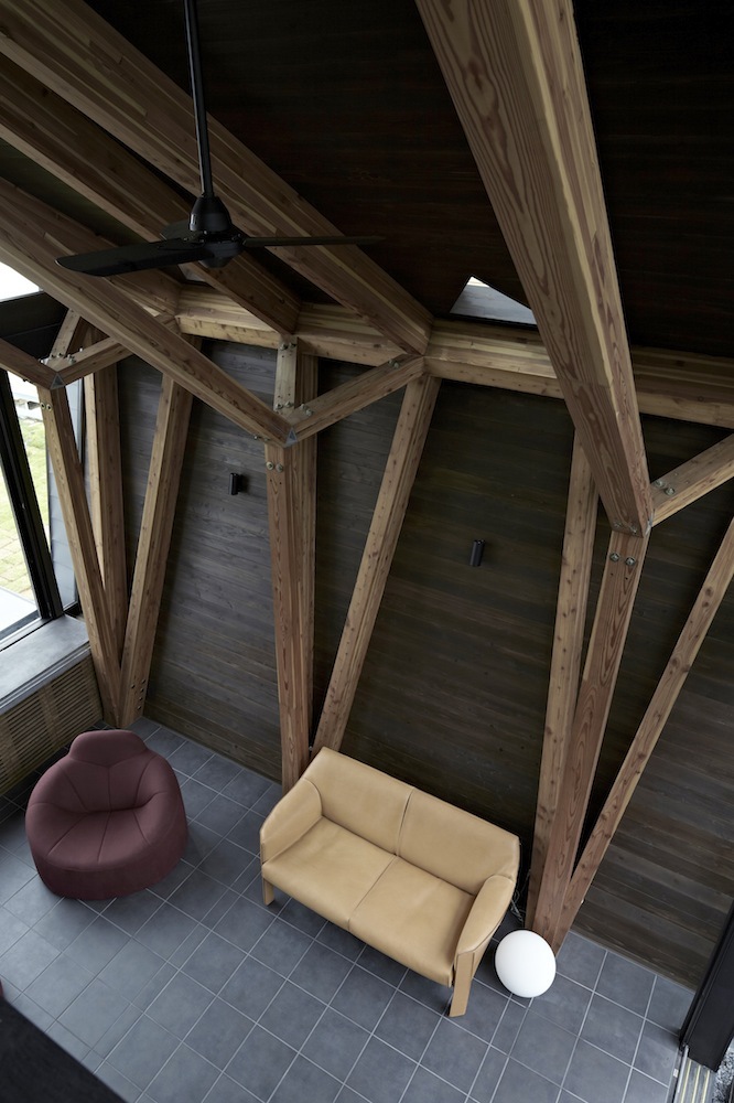 Villa SSK / Takeshi Hirobe Architects