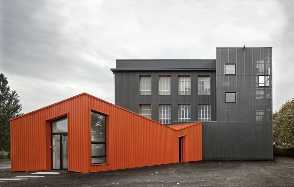 Renovation and Extension of ArcelorMittal’s / [baragaño]