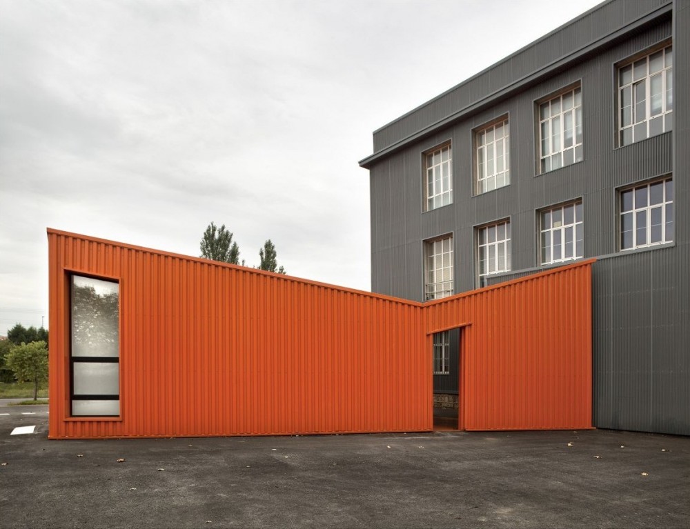 Renovation and Extension of ArcelorMittal’s / [baragaño]