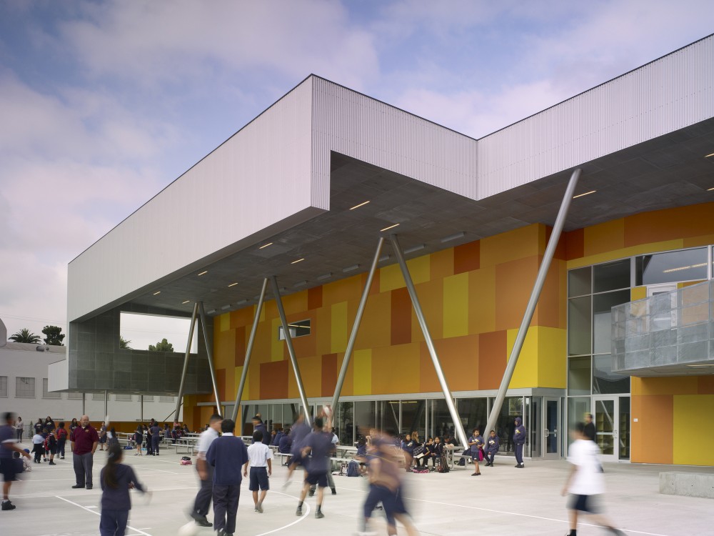 St. Thomas the Apostle School / Griffin Enright Architects
