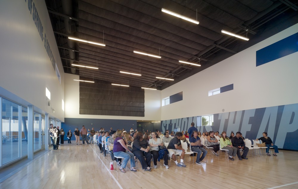 St. Thomas the Apostle School / Griffin Enright Architects