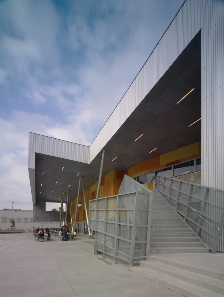 St. Thomas the Apostle School / Griffin Enright Architects