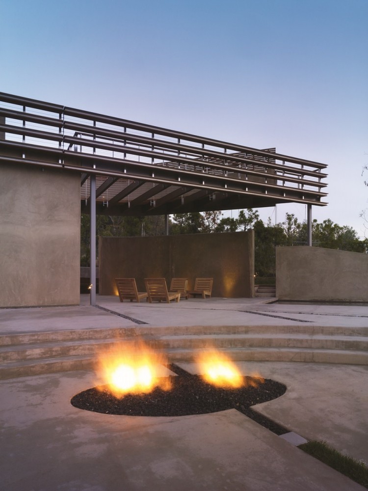 Point Dume Residence / Griffin Enright Architects
