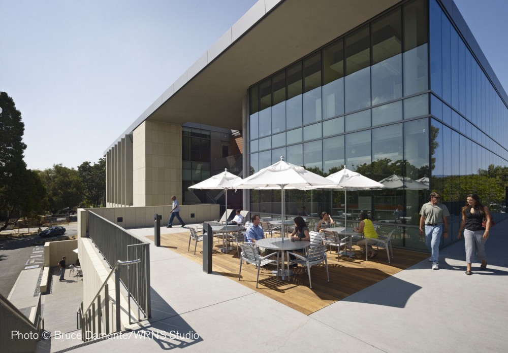 Freidenrich Center for Translational Research / WRNS Studio
