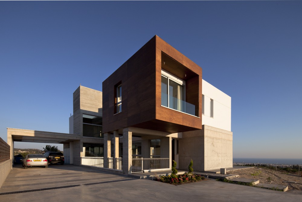 Peter’s House / Vardastudio Architects & Designers