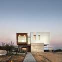 Peter's House / Vardastudio Architects & Designers Peter's House / Vardastudio Architects & Designers © Maria Efthymiou