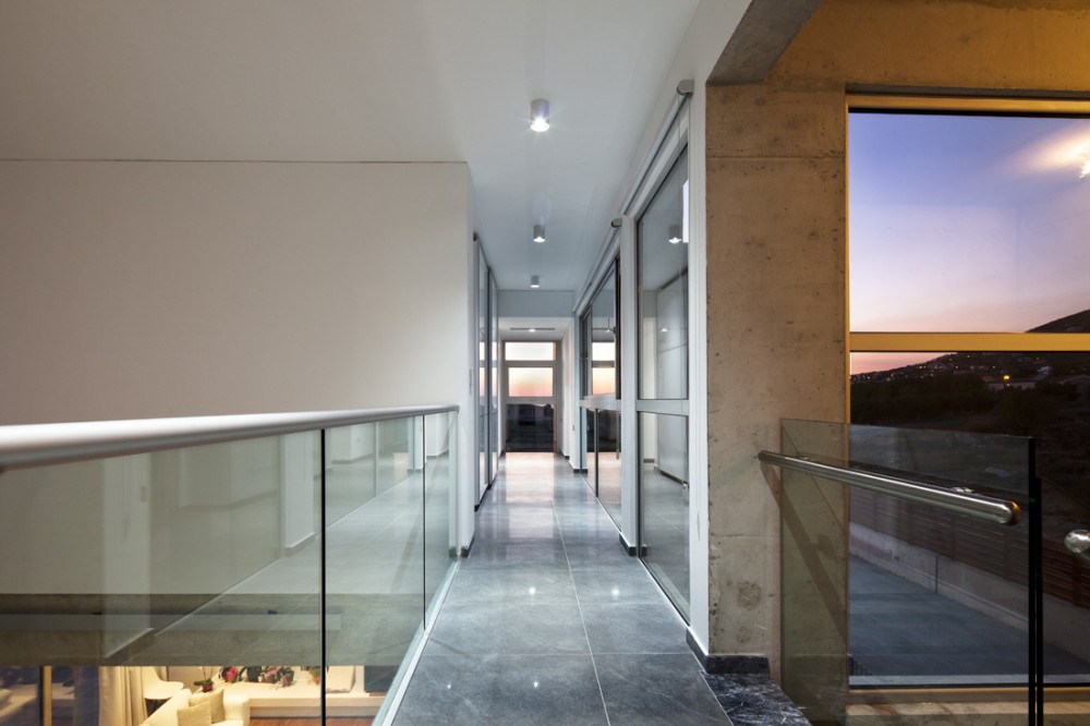 Peter’s House / Vardastudio Architects & Designers