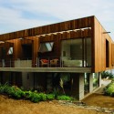 Casa El Pangue / Elton+Leniz Arquitectos Asociados Casa El Pangue / Elton+Leniz Arquitectos Asociados © Natalia Vial
