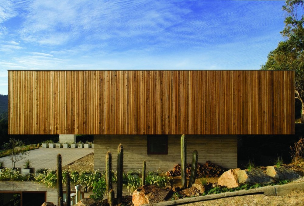 El Pangue House / Elton+Leniz Arquitectos Asociados