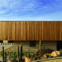 Casa El Pangue / Elton+Leniz Arquitectos Asociados Casa El Pangue / Elton+Leniz Arquitectos Asociados © Natalia Vial