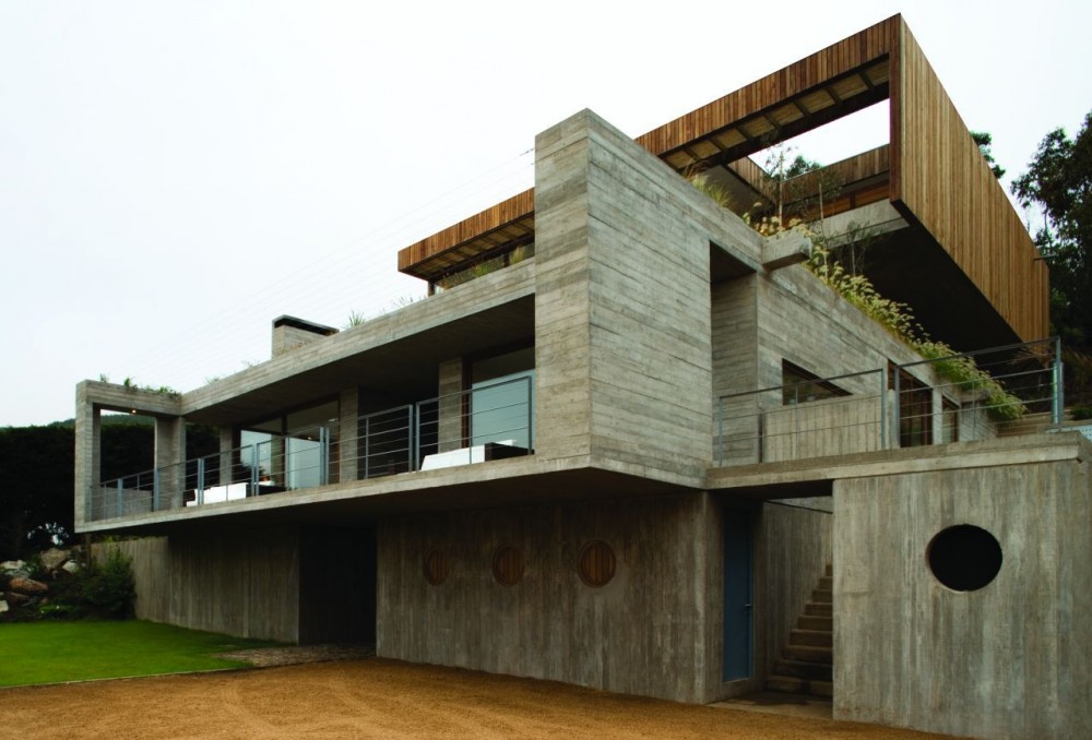El Pangue House / Elton+Leniz Arquitectos Asociados