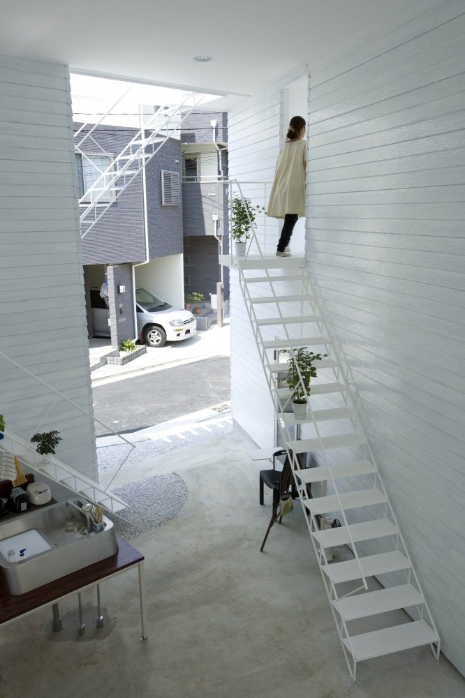 Yokohama Apartment / ON design partners