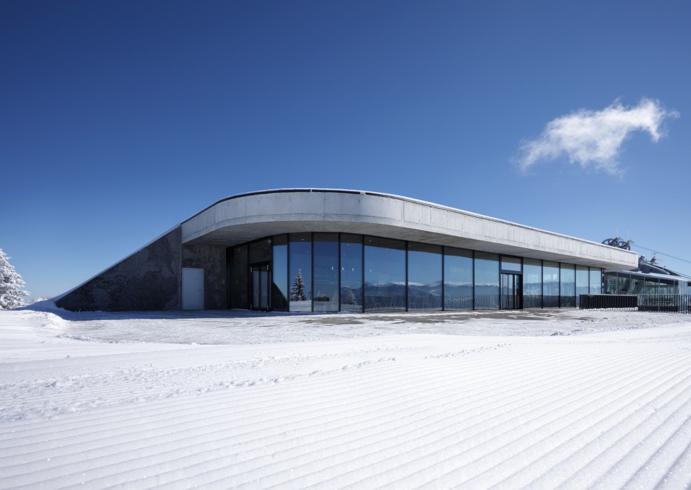 Bergrestaurant / Markus Innauer + Bernd Frick