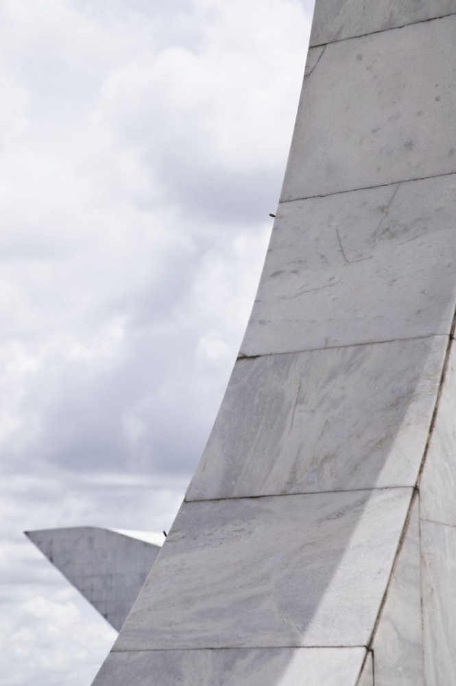 The work of Oscar Niemeyer, by Patricia Parinejad