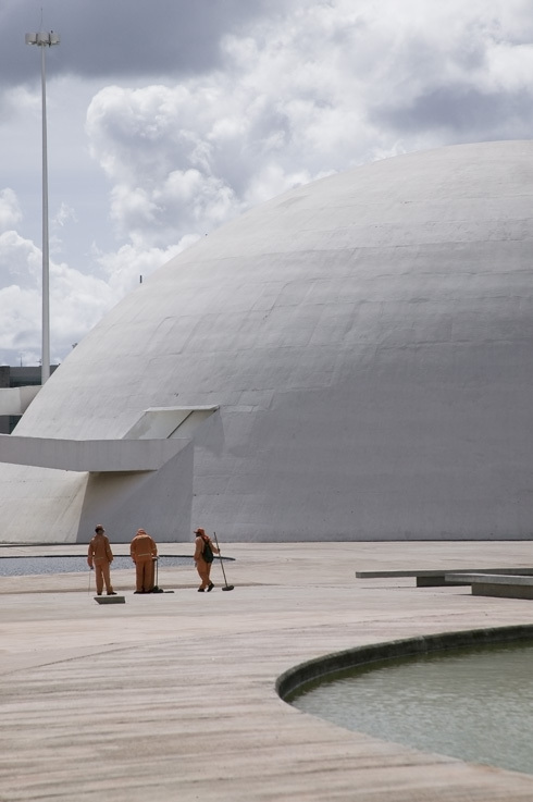 The work of Oscar Niemeyer, by Patricia Parinejad