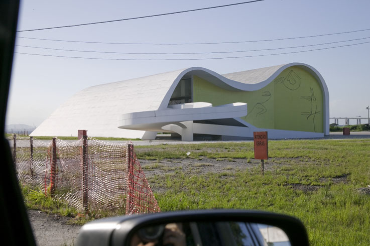 The work of Oscar Niemeyer, by Patricia Parinejad