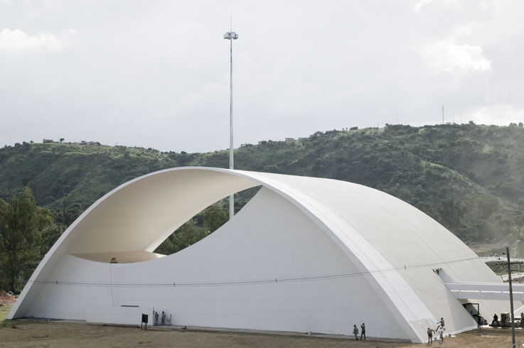 The work of Oscar Niemeyer, by Patricia Parinejad