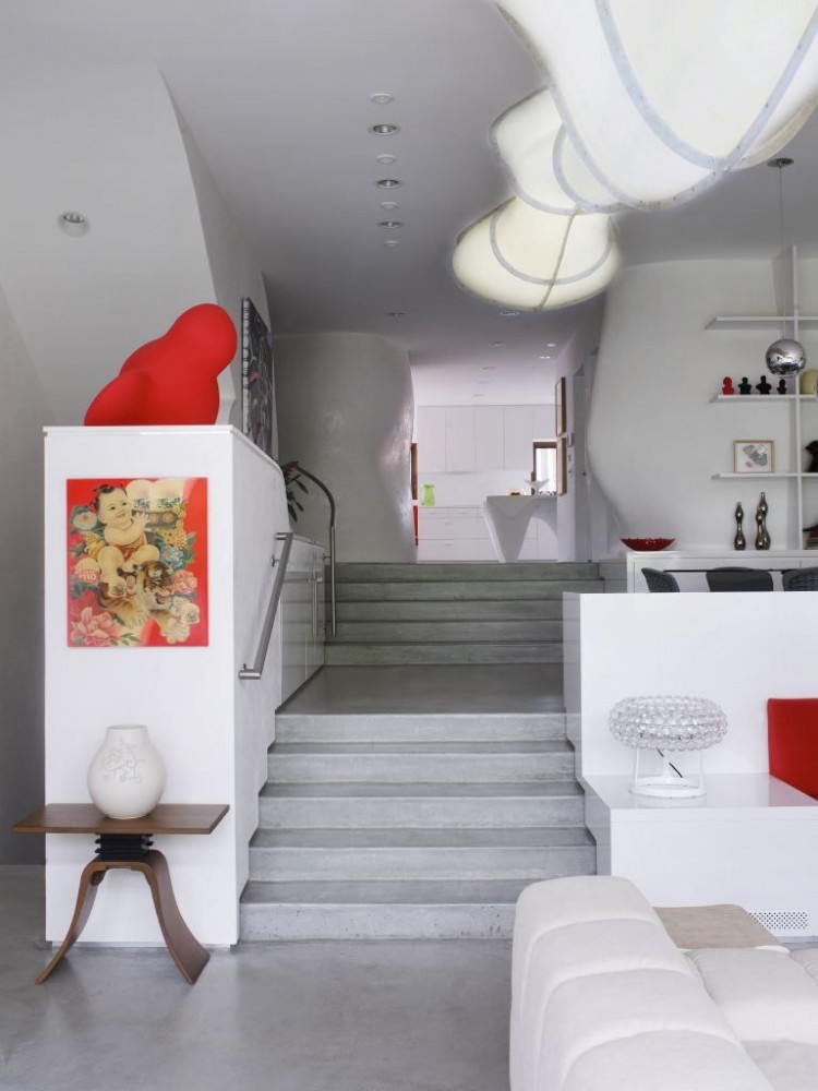 Bloom House / Greg Lynn