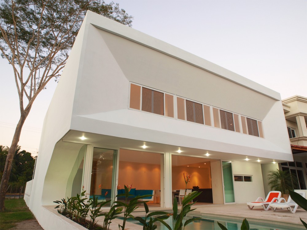Periscopio House / PRAUD