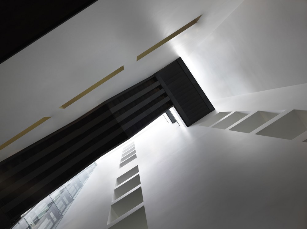 Law-Court Offices in Venice / C+S Architects