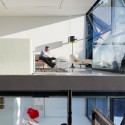 Flip House / Fougeron Architecture Flip House / Fougeron Architecture © Joe Fletcher