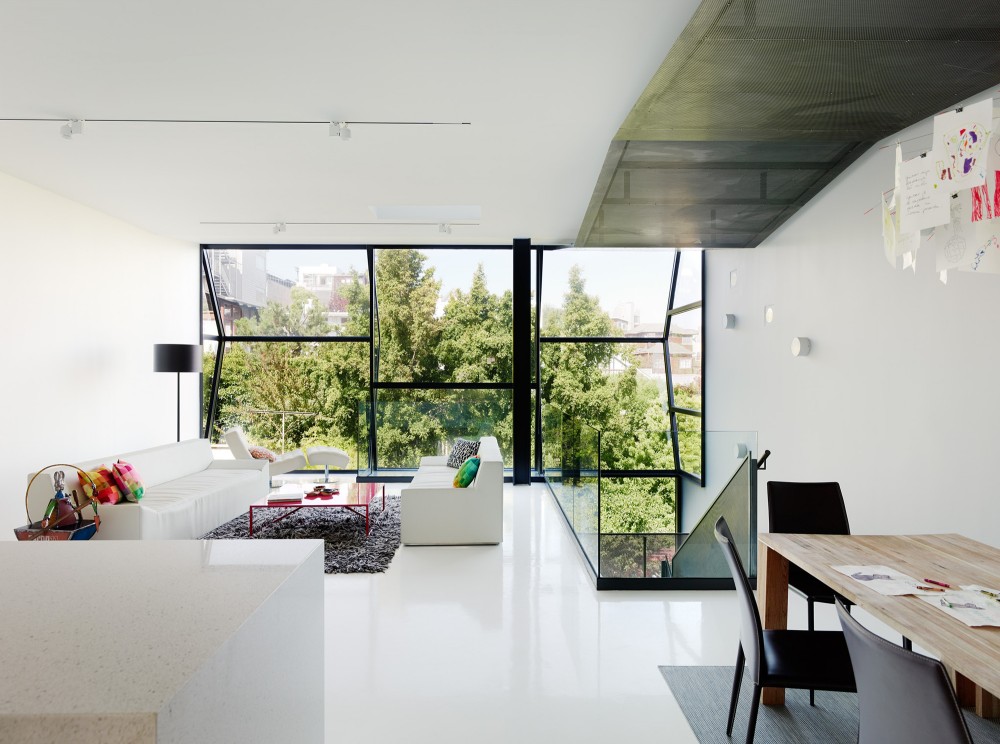 Flip House / Fougeron Architecture