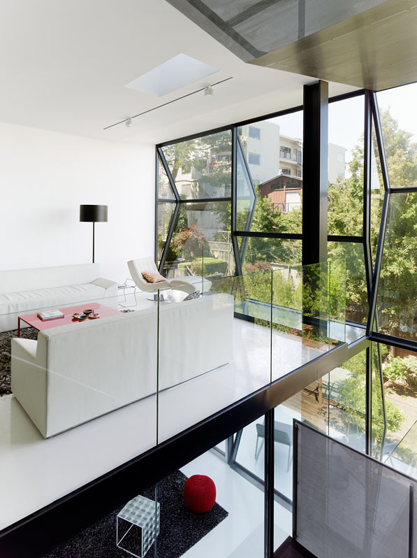 Flip House / Fougeron Architecture