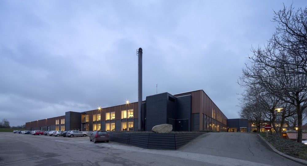 IBC Innovation Factory / SHL Architects