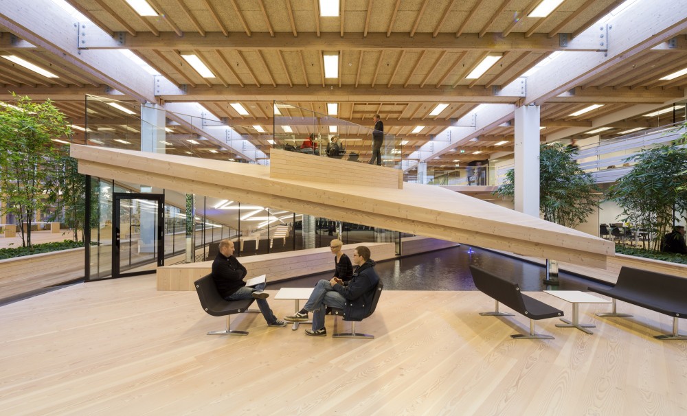 IBC Innovation Factory / SHL Architects