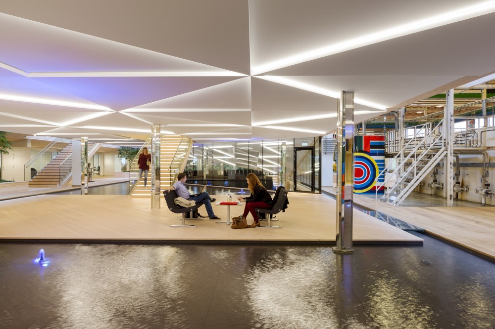 IBC Innovation Factory / SHL Architects