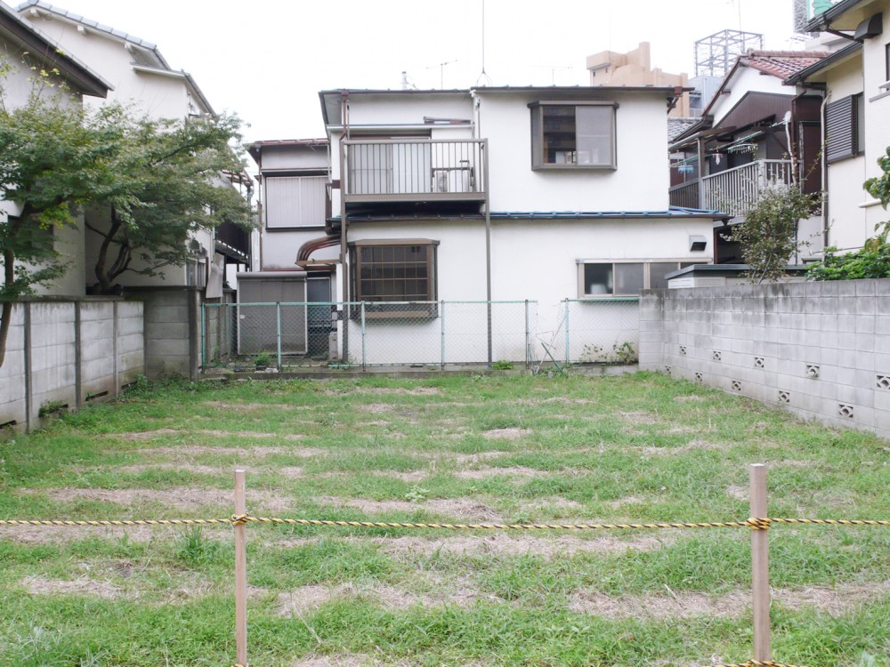 House Komazawa Park / miCo.