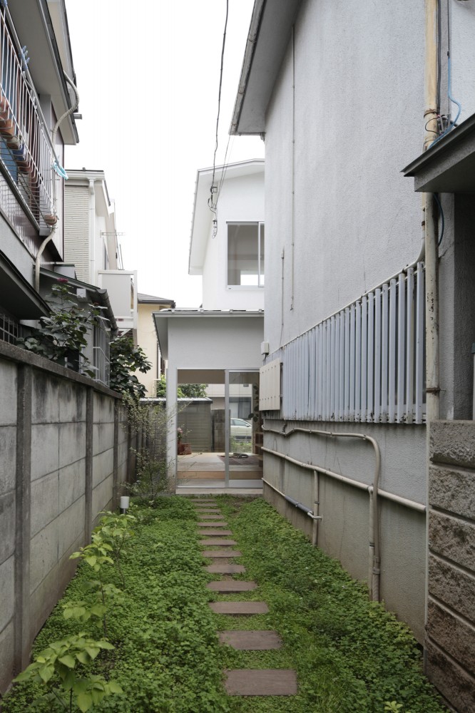 House Komazawa Park / miCo.