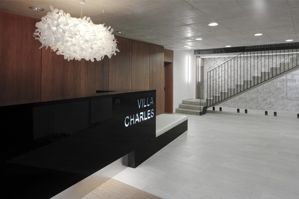 Villa Charles / QARTA Architektura
