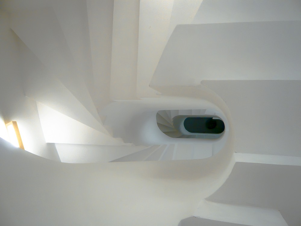 Proton / Constantinos Kalisperas Architectural Studio