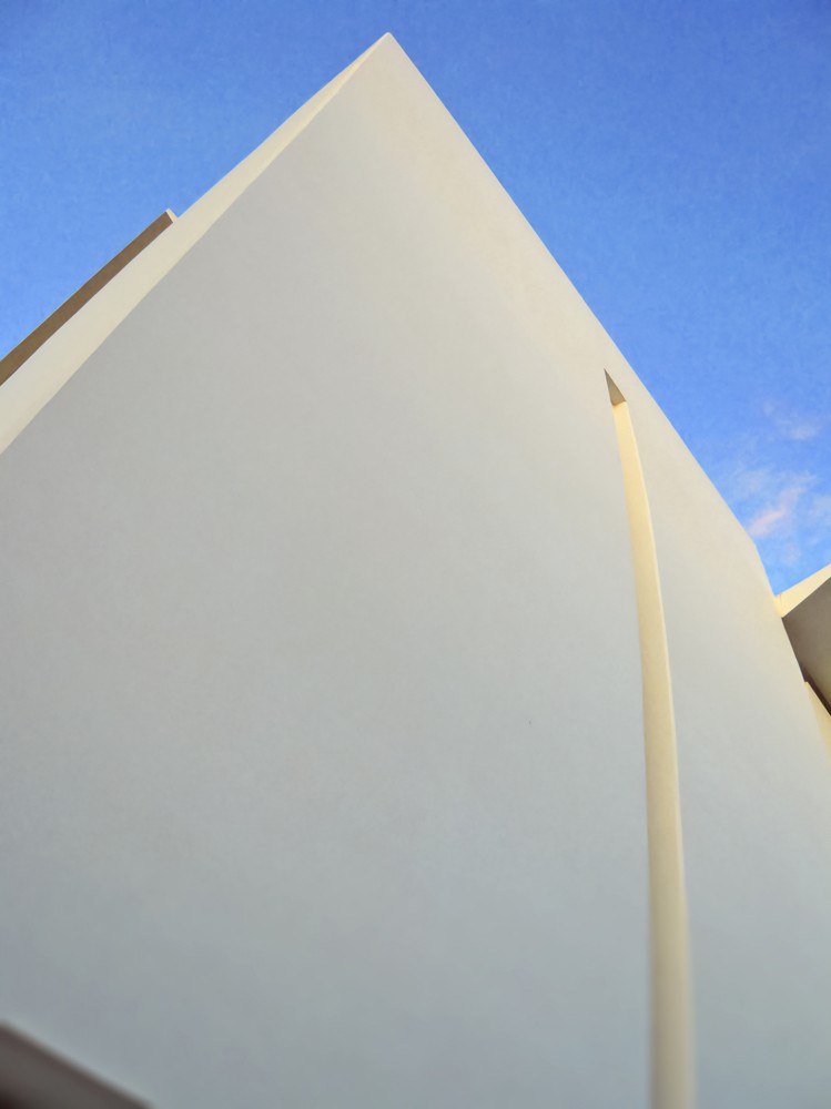 Proton / Constantinos Kalisperas Architectural Studio