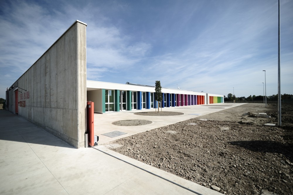 Pencil Box / Paolo Didonè, Sergio De Gioia and Fabrizio Michielon