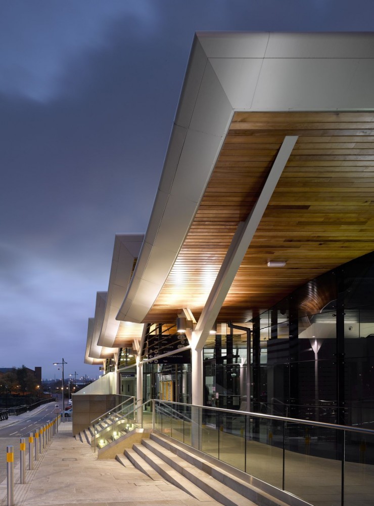 Rotherham Central Station / Aedas