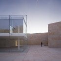 Oficinas Zamora / Alberto Campo Baeza Oficinas Zamora / Alberto Campo Baeza © Javier Callejas Sevilla