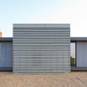 Low Energy Timber House / AST 77 Architecten Low Energy Timber House / AST 77 Architecten © Marcel Van Coile