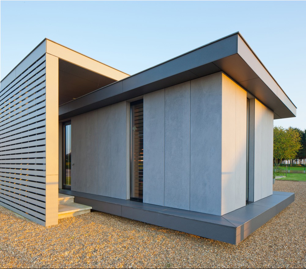 Low Energy Timber House / AST 77 Architecten