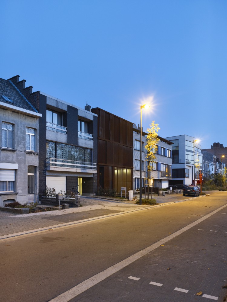 Apartments BUSO / dmvA Architecten
